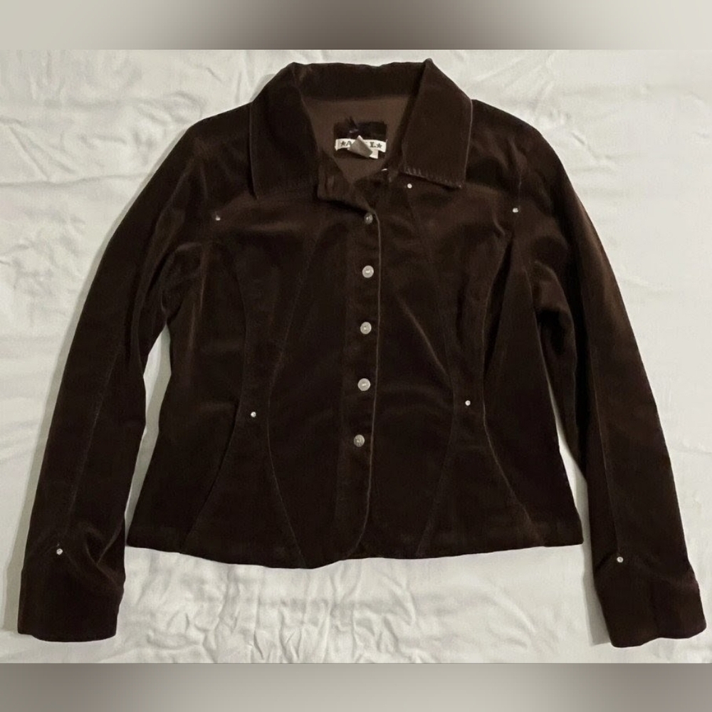 A.M.I. Women's Brown  Corduroy Button Shirt Pockets Unlined. Sz L